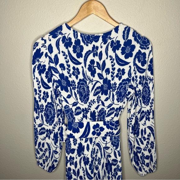 Milly Blue Liv Flowers of Spain Long Sleeve V Neck Pleated Mini Dress - Picture 10 of 13